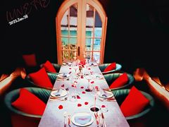 -弦月窗LUNETTE BY AMANDA(复兴路店)