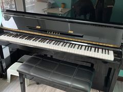 -梅纳·钢琴声乐架子鼓Mena Music(双井店)