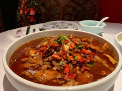 水煮牛肉-小河盐帮·私家菜·烤鸭(三元桥·霄云路店)