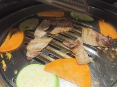 -哈哈碳都·牛肋条无限自助烤肉(台江万达店)