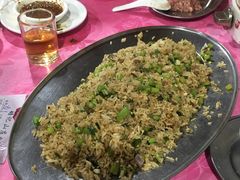 牛肉炒饭-五洞培记山庄·鲜牛肉火锅