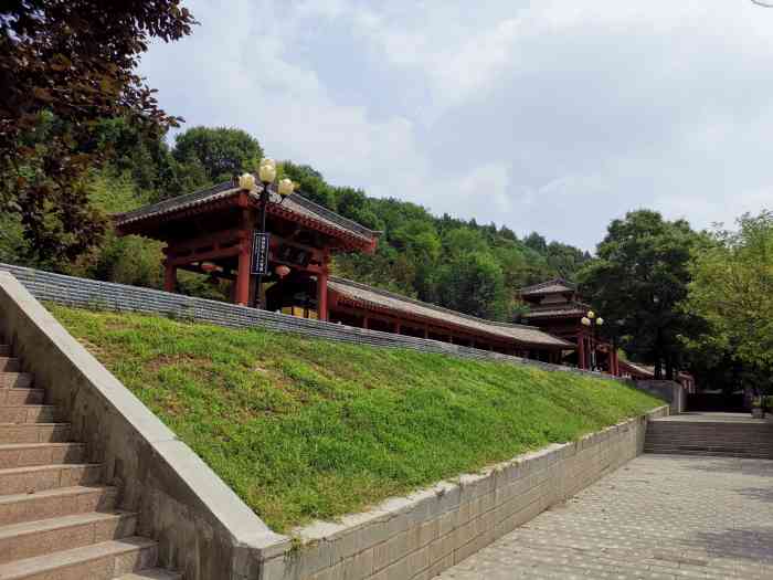 古灵台荆山森林公园-"不得不说 我真的是太喜欢自己的家乡了 .