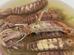 -粤盛海鲜平价店(洛溪食街店)