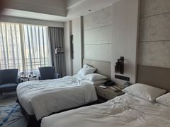 -上海漕河泾万丽酒店
