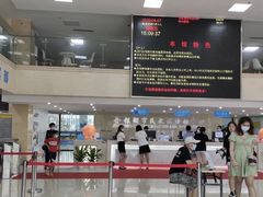 -金银湖市民文体活动中心恒温游泳馆