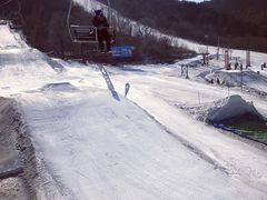 -辽阳弓长岭温泉滑雪场
