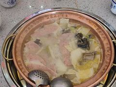 -阿婆情腊排骨火锅(金虹路店)