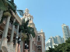 -香港大学