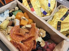 奶酪香肠拼盘-HIHE Bistro·Oyster Bar(华熙live店)