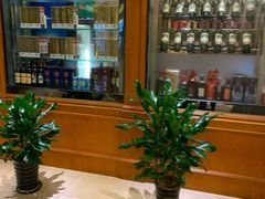 -骏莱海鲜鱼港(五角场店)