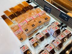 面包甜点陈列柜-原麦世家(莱蒙店)
