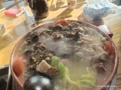 -阿婆情腊排骨火锅(金虹路店)