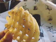 -龙治汉堡(中华城店)