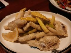 -钟掌勺忘不了地道湘菜(新天地假日广场店)