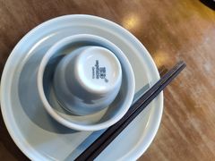 餐具摆设-向川南·水煮鱼·川菜(和平里店)