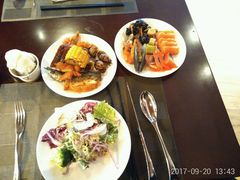 -OPEN開全日自助餐厅·西餐·海鲜(佛山希尔顿酒店)
