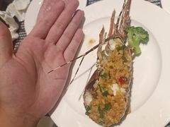-广州万富希尔顿酒店·感趣自助餐厅·金秋蟹宴生蚝海鲜刺身