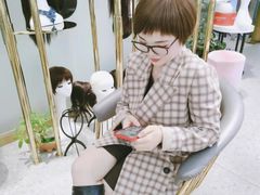 -LAQUEEN 时尚健康假发(万象城总店)