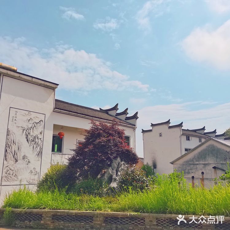 夏日玩水好去处95金华徽派古村落安地岩头村