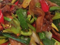 -有红鸡毛店·川菜(建设路店)