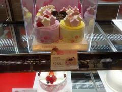 -巴黎贝甜(大宁国际商业广场店)