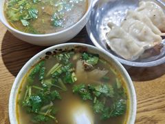 -黄阿姨锅贴大王(万航渡路店)