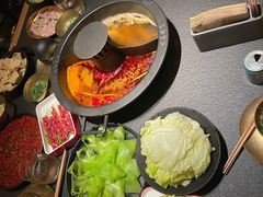 -晓宇重庆火锅(西安荟聚店)