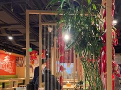 大堂-风光老灶麻辣香锅(大成路翠微百货店)