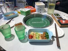 -蛙两只美蛙鱼头火锅(恒茂店)