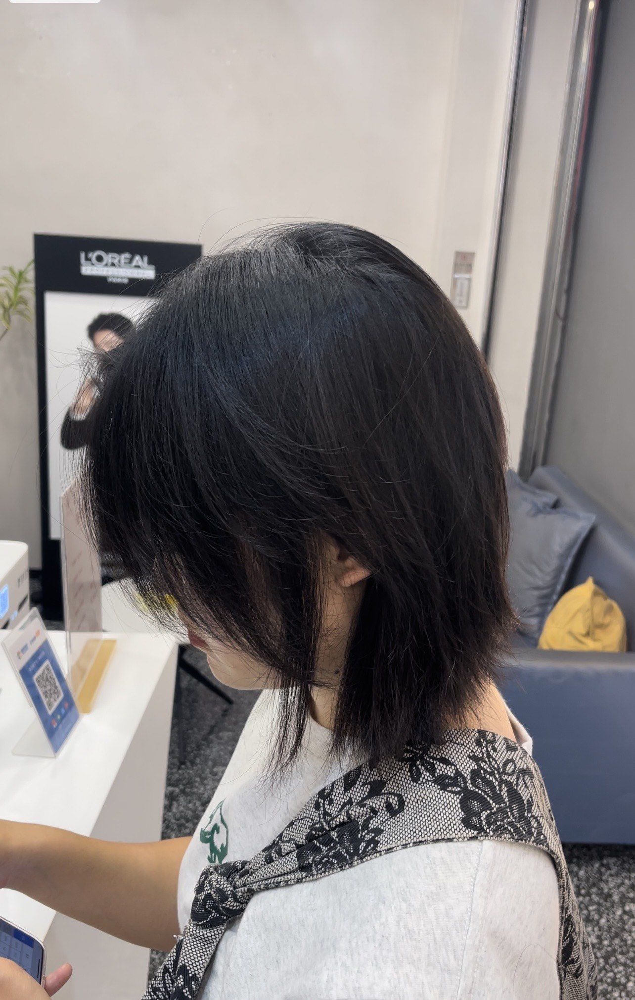 挂耳短发