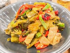 干锅酸菜羊肚-米赫曼新疆餐厅·清真(老沪闵路店)