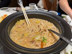 -五谷丰登农家院·地道胶东菜·海鲜烧烤(威海店)