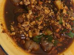 -拈签一笑黄牛肉辣卤串串