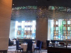 -AZUR聚(香格里拉饭店)