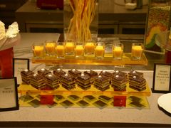 -海口绿发希尔顿酒店-田园汇自助餐·三文鱼·海鲜