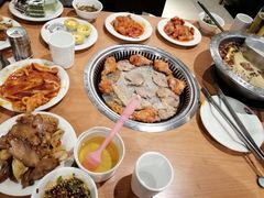 -汉丽轩韩式自助烤肉(大学城龙湖U城天街A馆店)