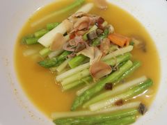 -荷风细雨·中国茶宴(碧云店)