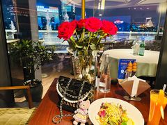 -MONICH牛排融合餐厅(和义大道购物中心店)