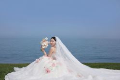 -至臻微拉婚纱摄影