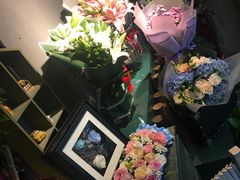 -花言草语鲜花店(灵山路店)