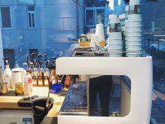 -MonsterBeans怪兽咖啡(东财店)