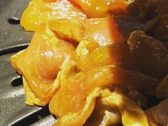 坛香鸡腿肉-明洞阿姨·韩式酱蟹烤肉·创意料理(三元桥店)