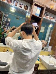 -巴伯尔男士理发馆