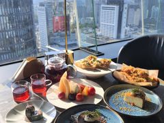 -Hi City·城市之巅