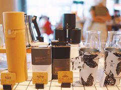-星巴克臻选(上海合生汇1F店)