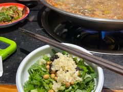 -小饕荟雅安贡椒鱼鲜馆(广福桥店)