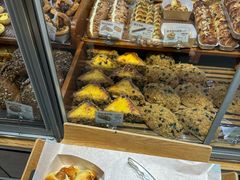 -苹果花园(乳山路店)