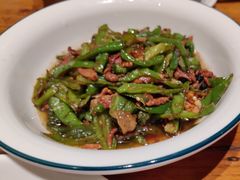 辣椒炒黑猪肉-渔乡米香·剁椒鱼头(四方坪店)