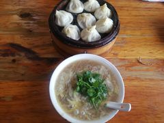 鸡丝汤-罗卜李包子羊肉汤