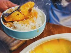 -魏铭鱼头捞饭(晋阳路店)